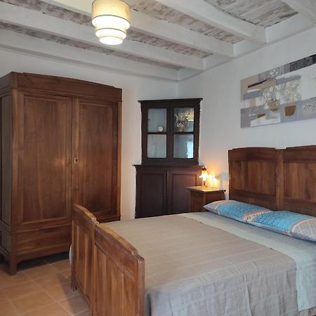 Agriturismo Nonnamelia Nasino ภายนอก รูปภาพ