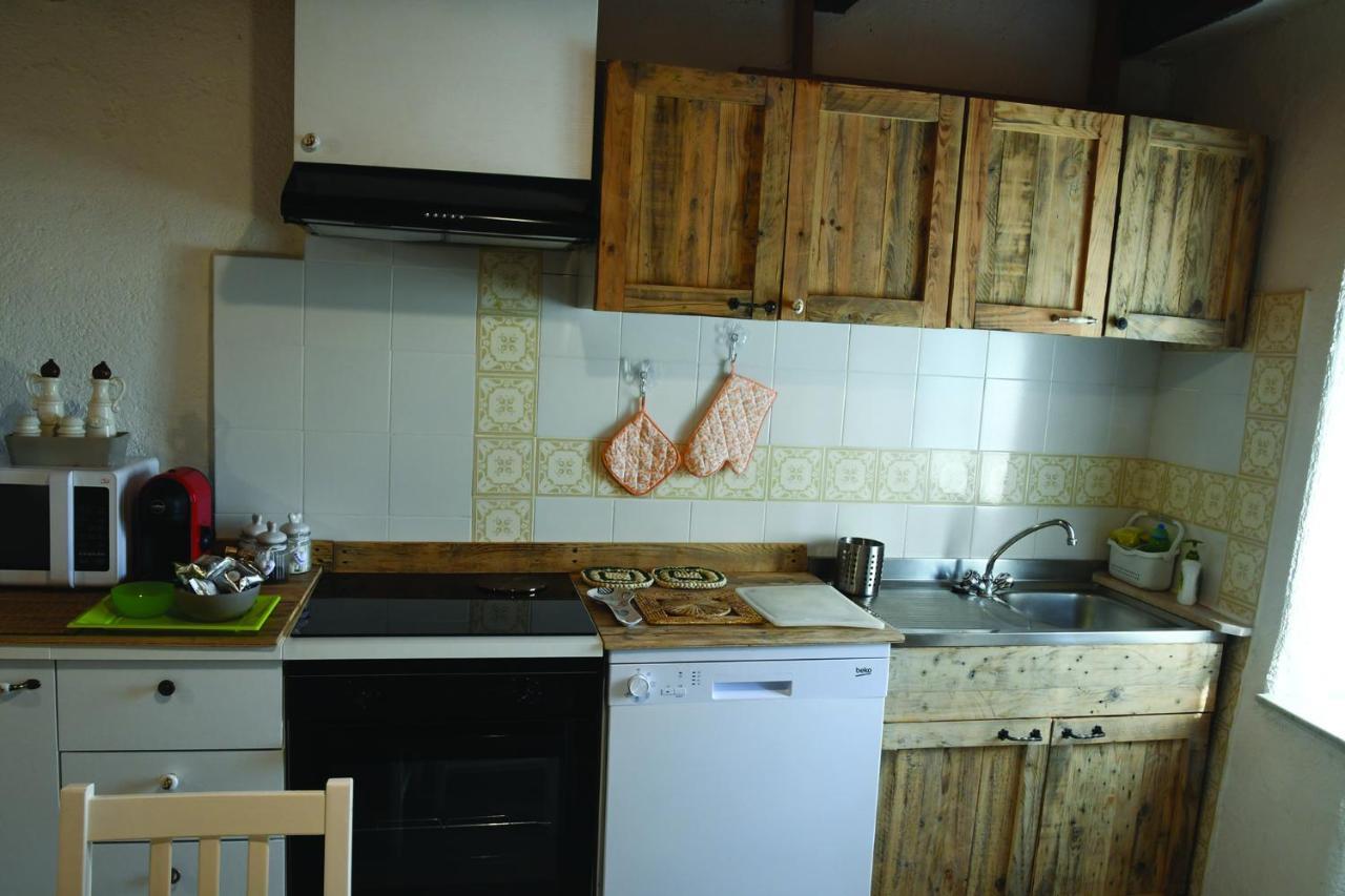 Agriturismo Nonnamelia Nasino ภายนอก รูปภาพ